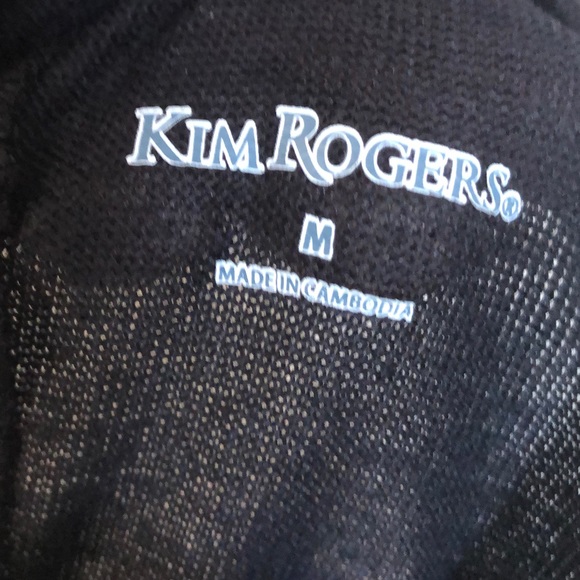 Kim Rogers 3/4 sleeve light weave sweater. - Picture 4 of 4